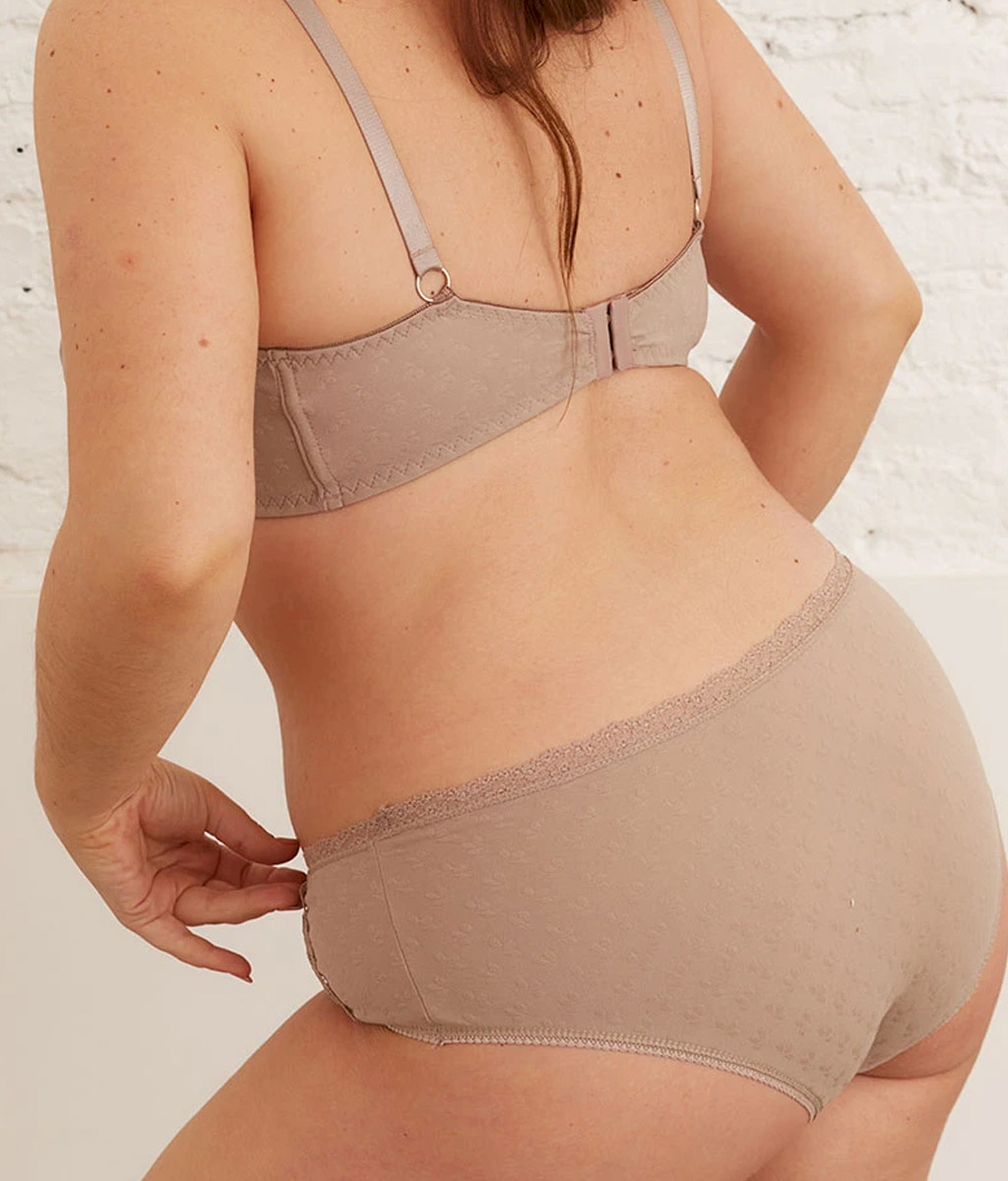 Universal labrada CHARME - Yvette